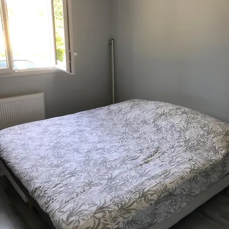 Maison Calme Au Coeur De La Semesterbostad